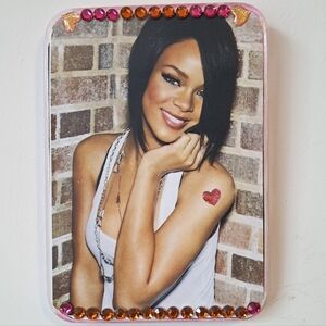 Pop Star Culture Plaque - Rihanna with Kitschy Bedazzled Bling Fall Colors Heart